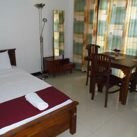 Jmf Hotel Negombo Dış mekan fotoğraf