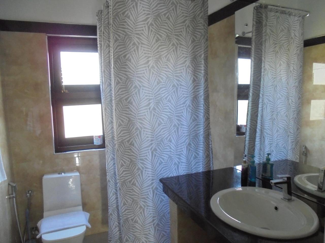 Jmf Hotel Negombo Dış mekan fotoğraf